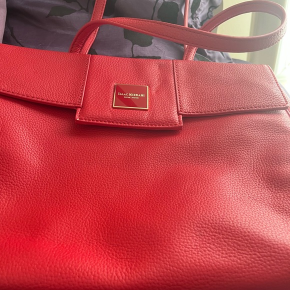 Isaac Mizrahi Red Bag with gold accents - Picture 3 of 16